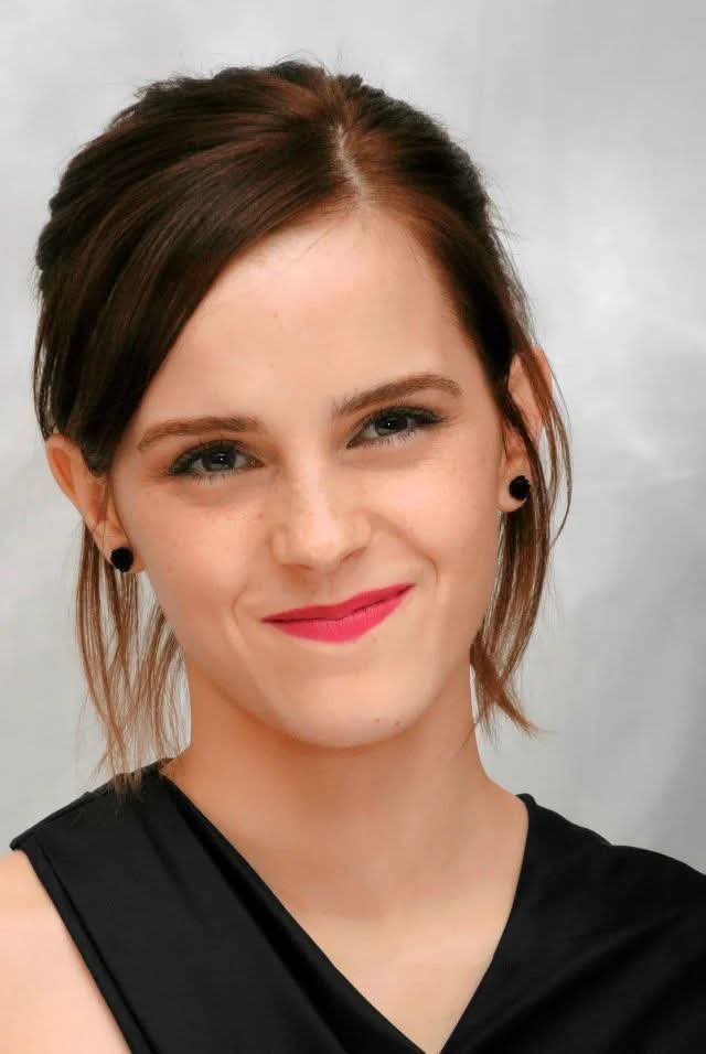 lFq2UJhq Emma Watson 04.jpg